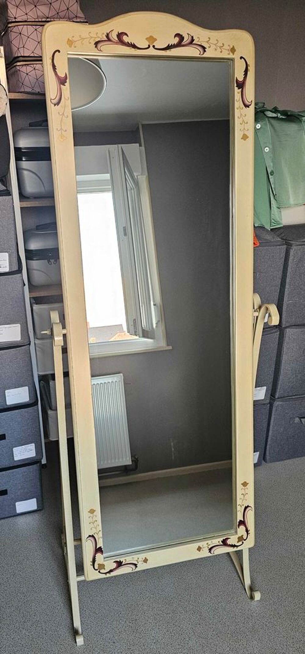Miroir sur pied Décoration
