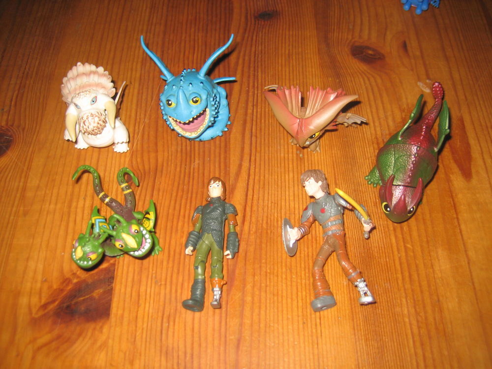 lot 7 figurines comment dresser un DRAGON dreamworks mattel Jeux / jouets