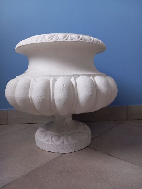 Joli pot de fleur 40 Fontainebleau (77)