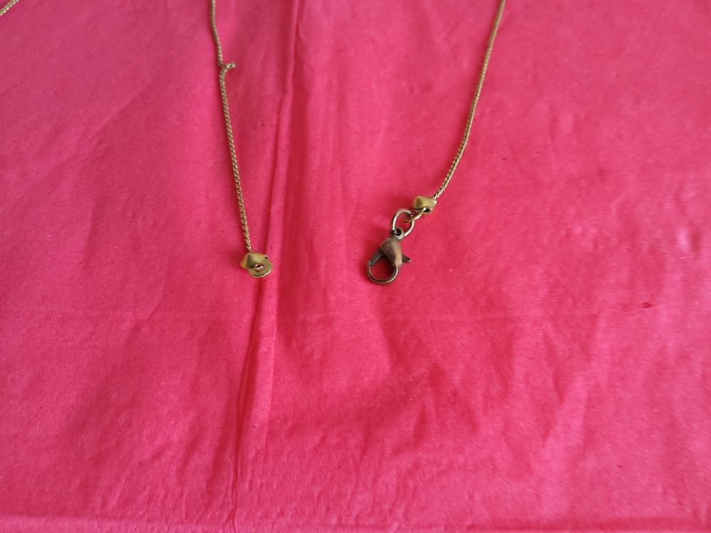 COLLIER SAUTOIR avec cha&icirc;nette Bijoux et montres