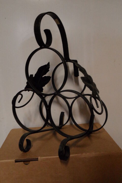 Porte bouteilles en fer forg� 7 Fontenay-en-Parisis (95)