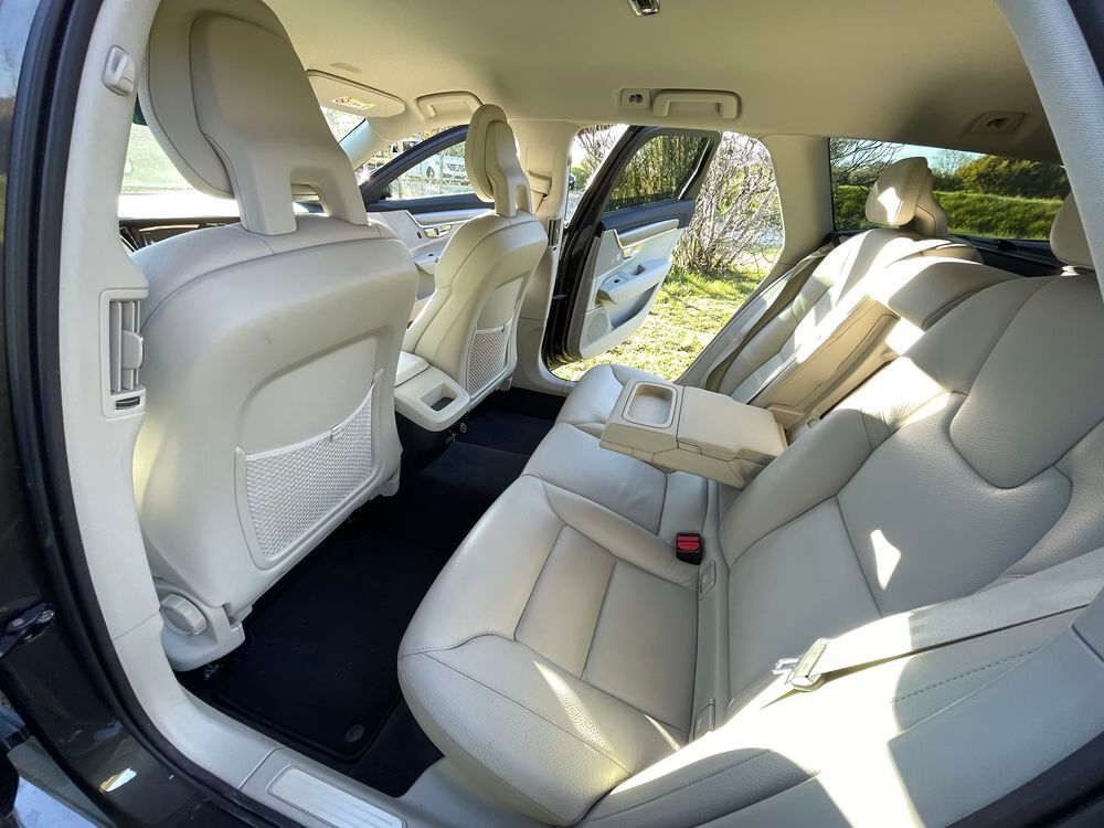 V90 D3 150 ch Geartronic 6 Momentum 2018 occasion 32300 Idrac-Respaill&egrave;s