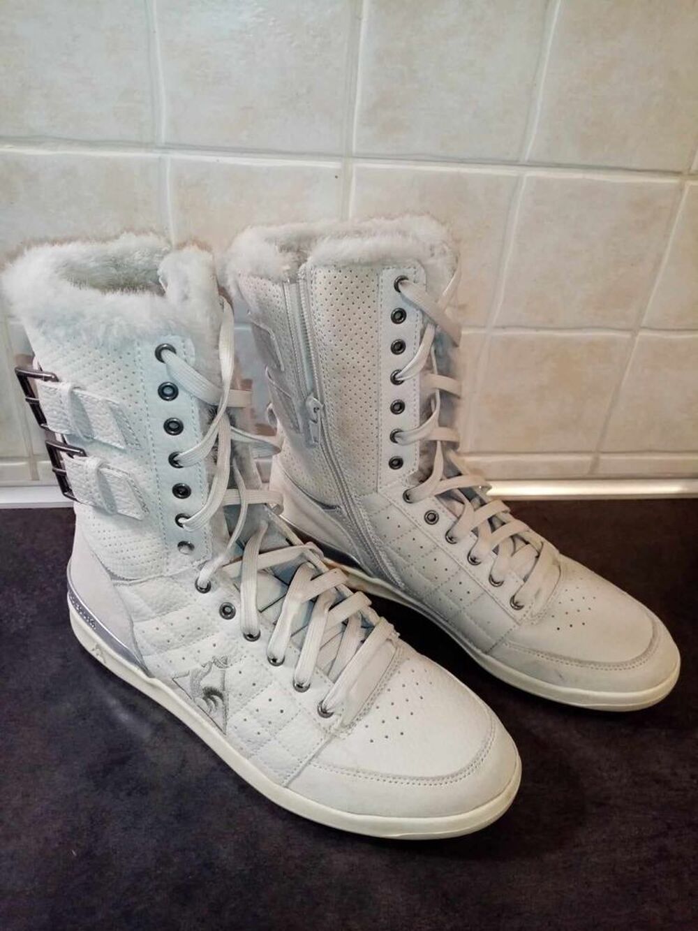 Boots fourr&eacute;es femme Chaussures