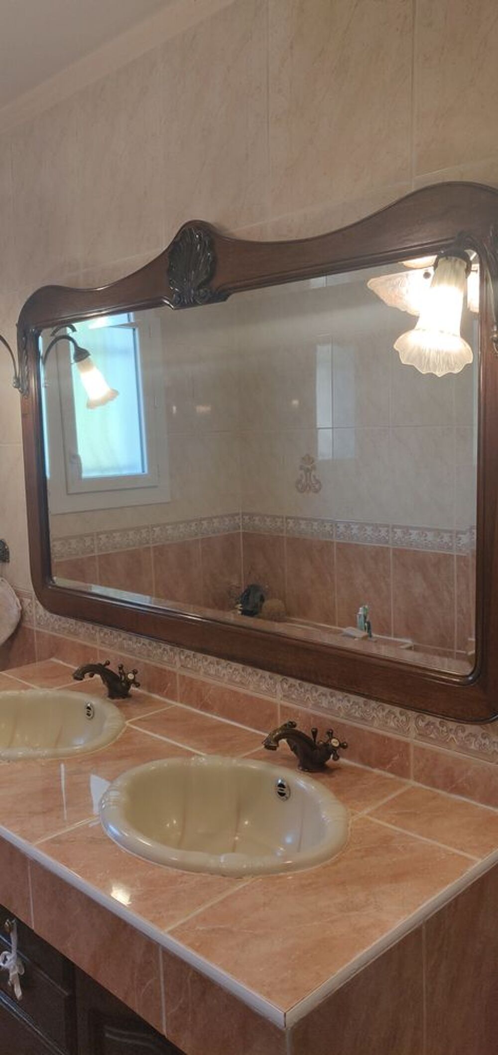 Grand miroir noyer massif Tbe Décoration