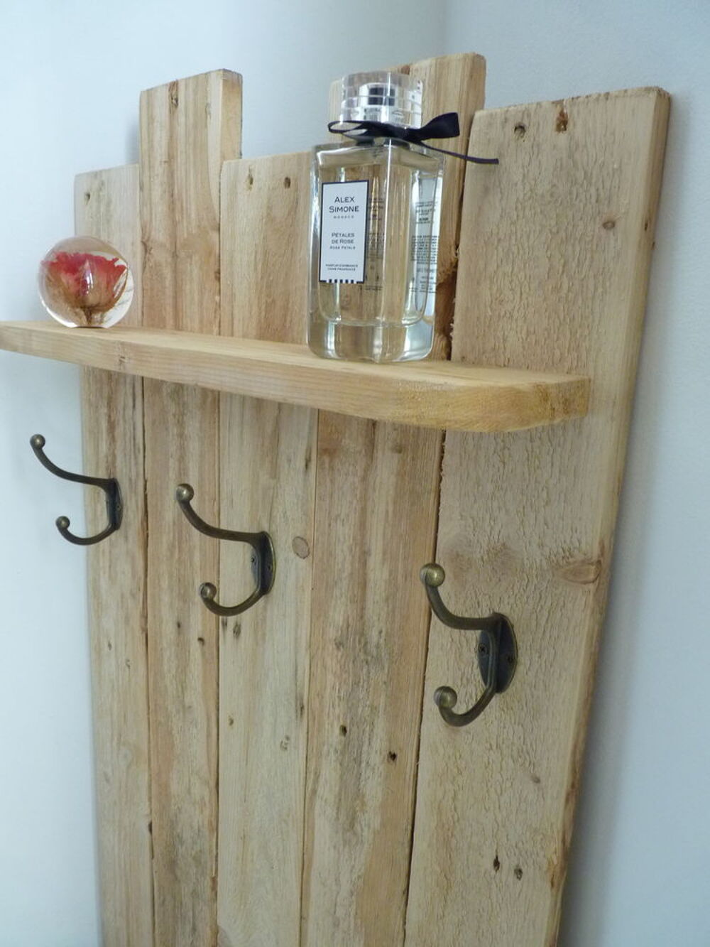 porte manteaux bois palettes Décoration