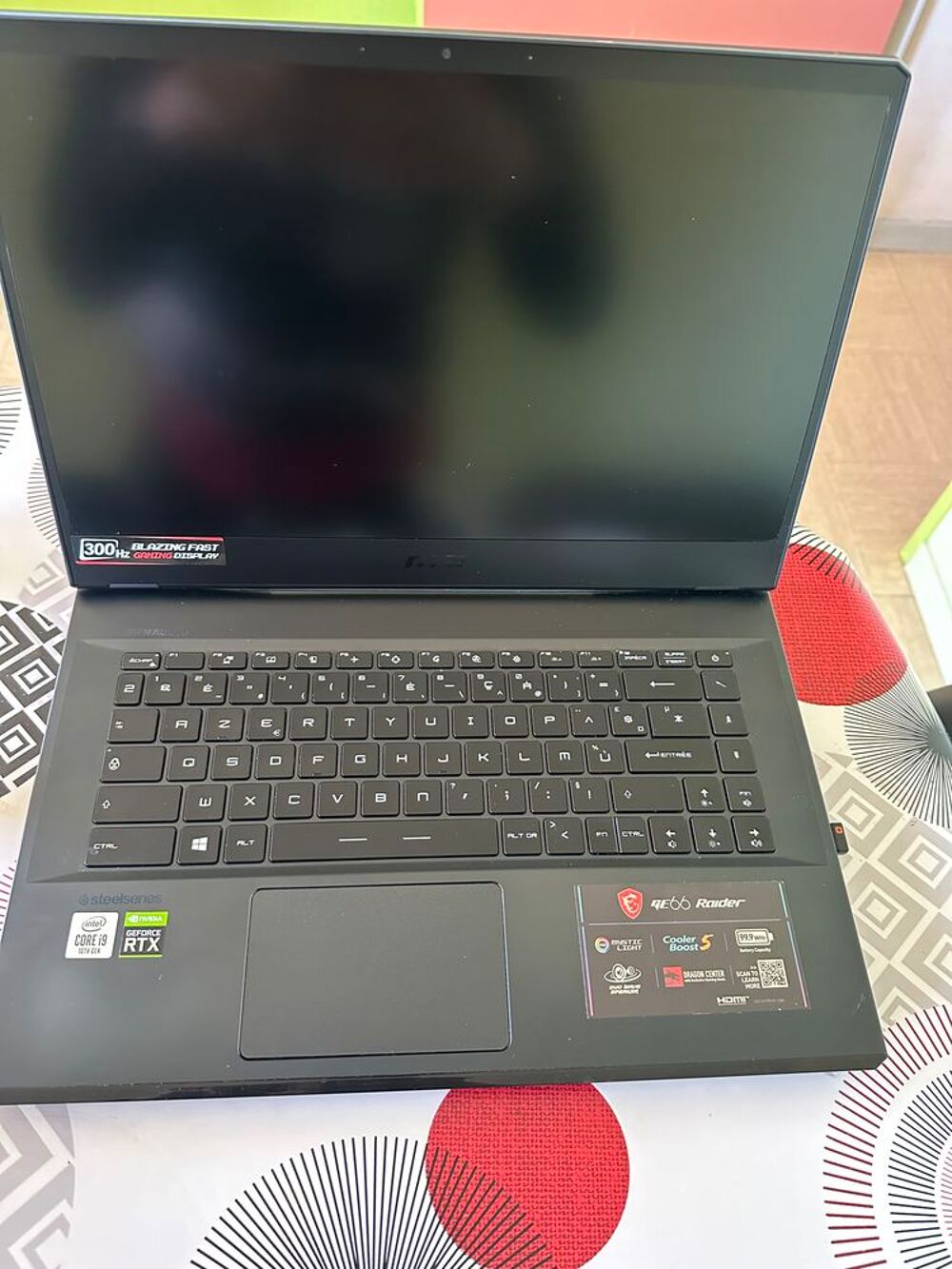 MSI GE66 Raider Rtx 2080super,32go ram,i9. Consoles et jeux vidéos