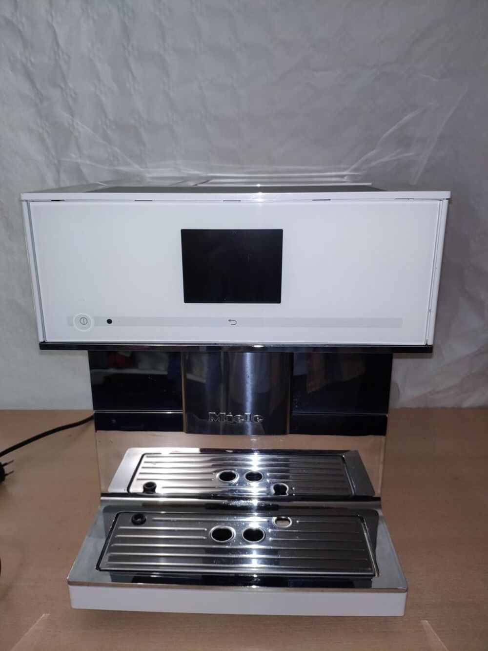 Machine &agrave; caf&eacute; Miele CM7500 (blanche) Electroménager