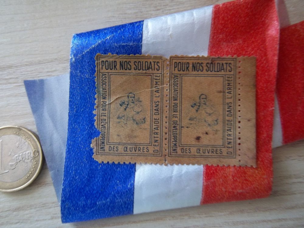 timbres-vignettes "pour nos soldats" entraide arm&eacute;e 1940 