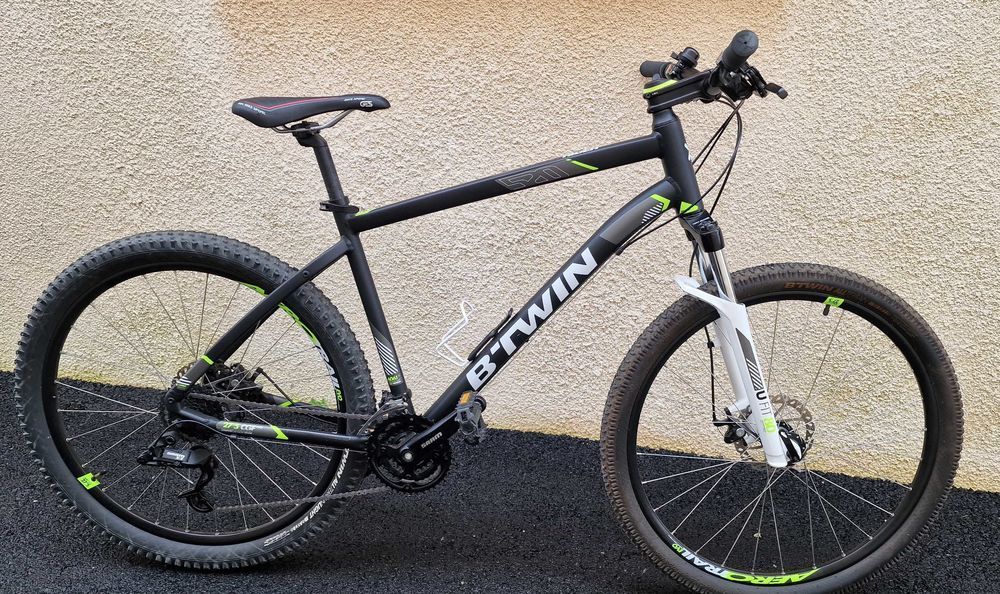 VTT Btwin Rockrider 520 pour homme Vélos