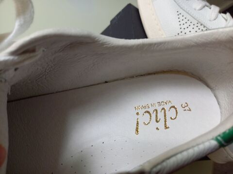 baskets blanches T37 30 Saint-Andr-lez-Lille (59)