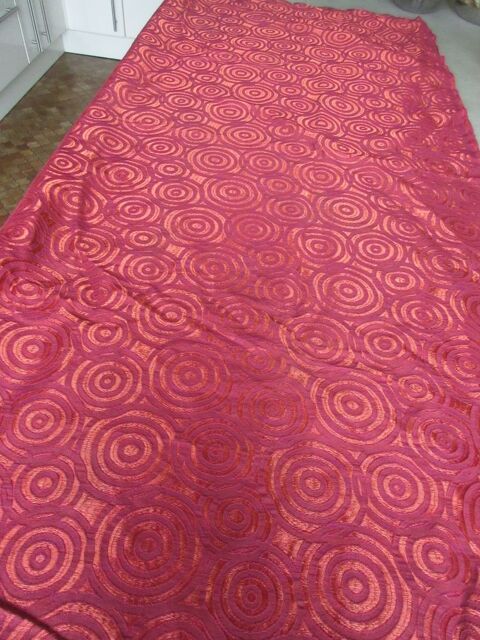 Tissu rouge 8 Jury (57)