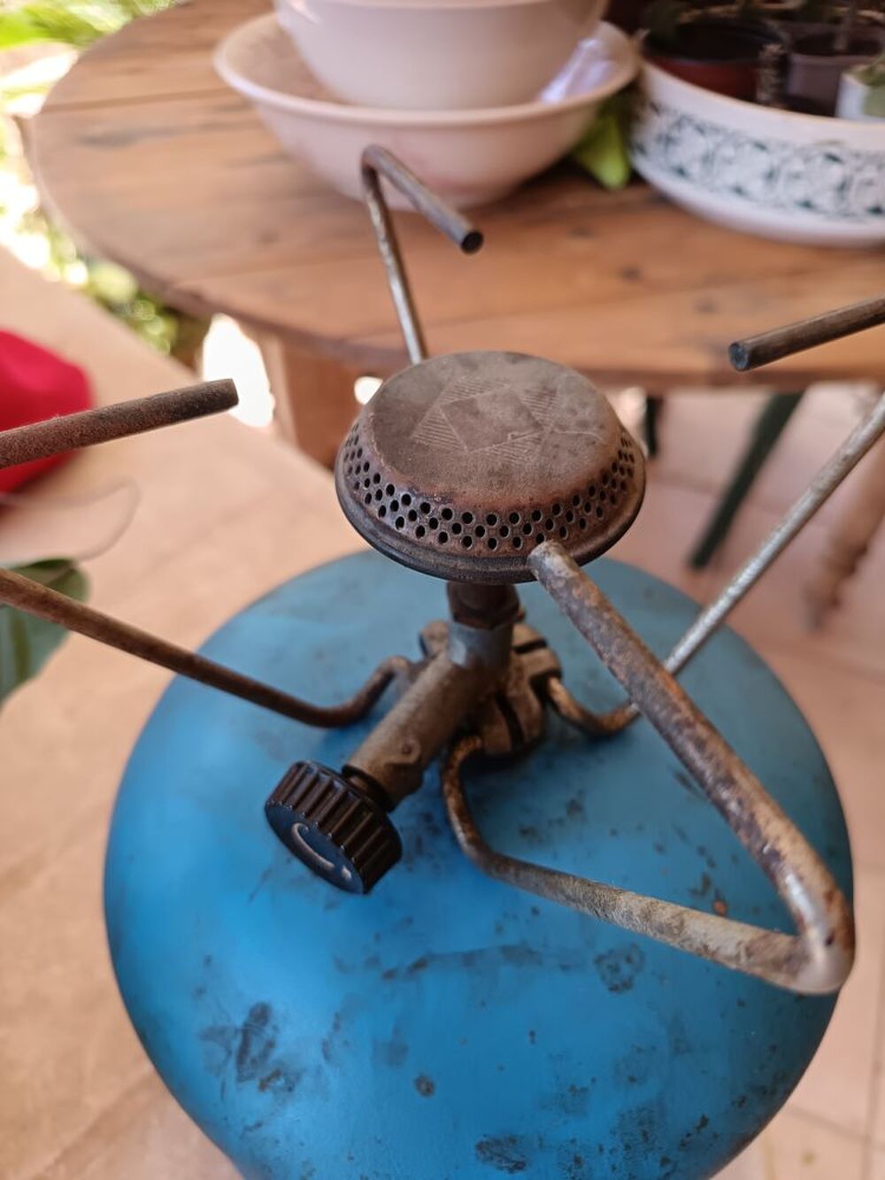 R&eacute;chaud camping gaz. Jardin