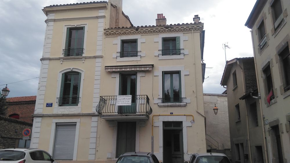 Location Appartement beaux appartement a sury le cantal 42450 Sury-le-comtal