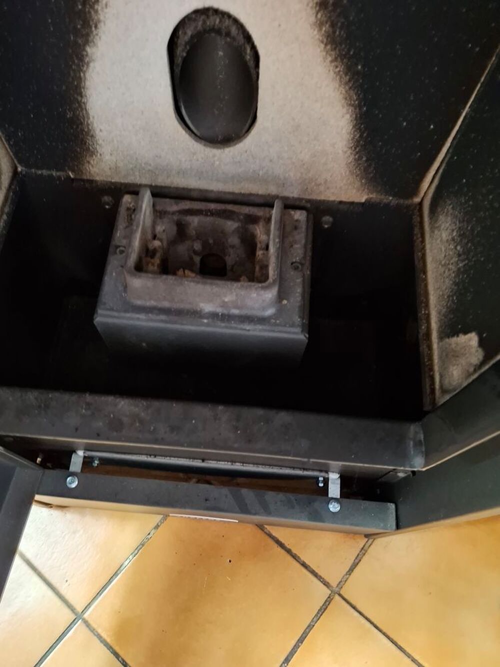 po&ecirc;le &agrave; granul&eacute;s Electroménager