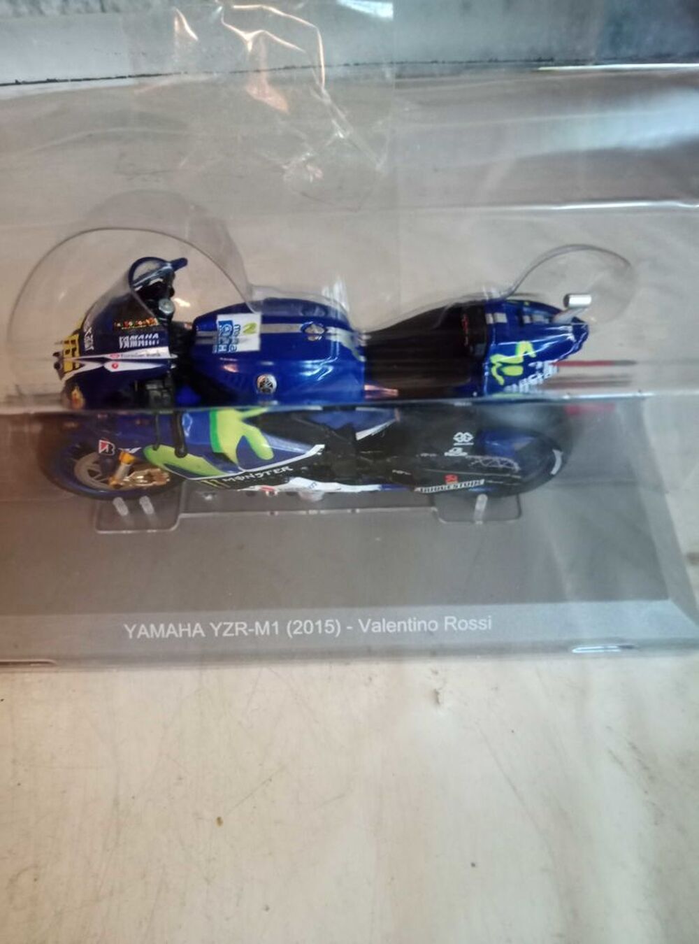 miniature 