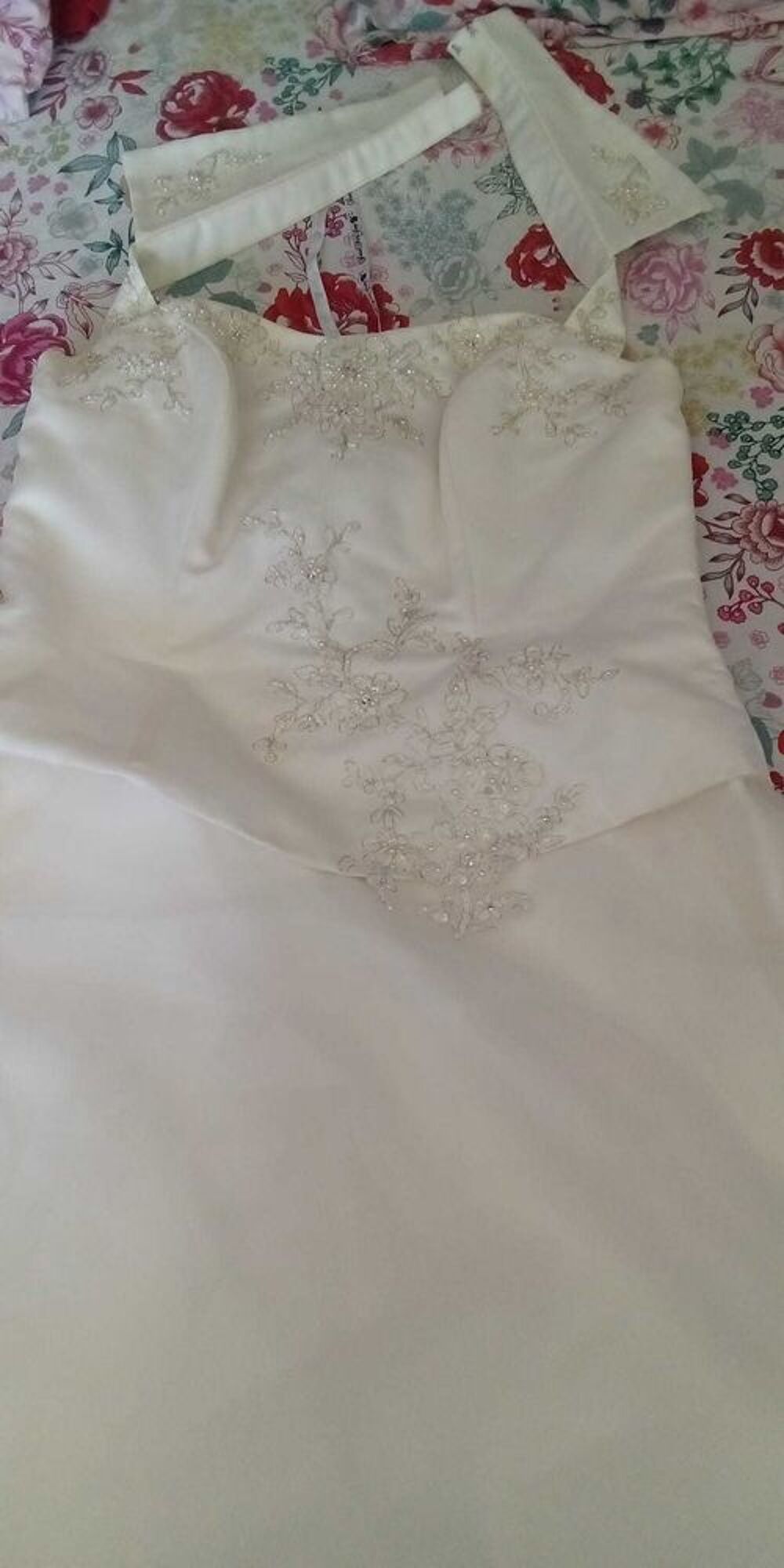 robe de mari&eacute;e Vêtements