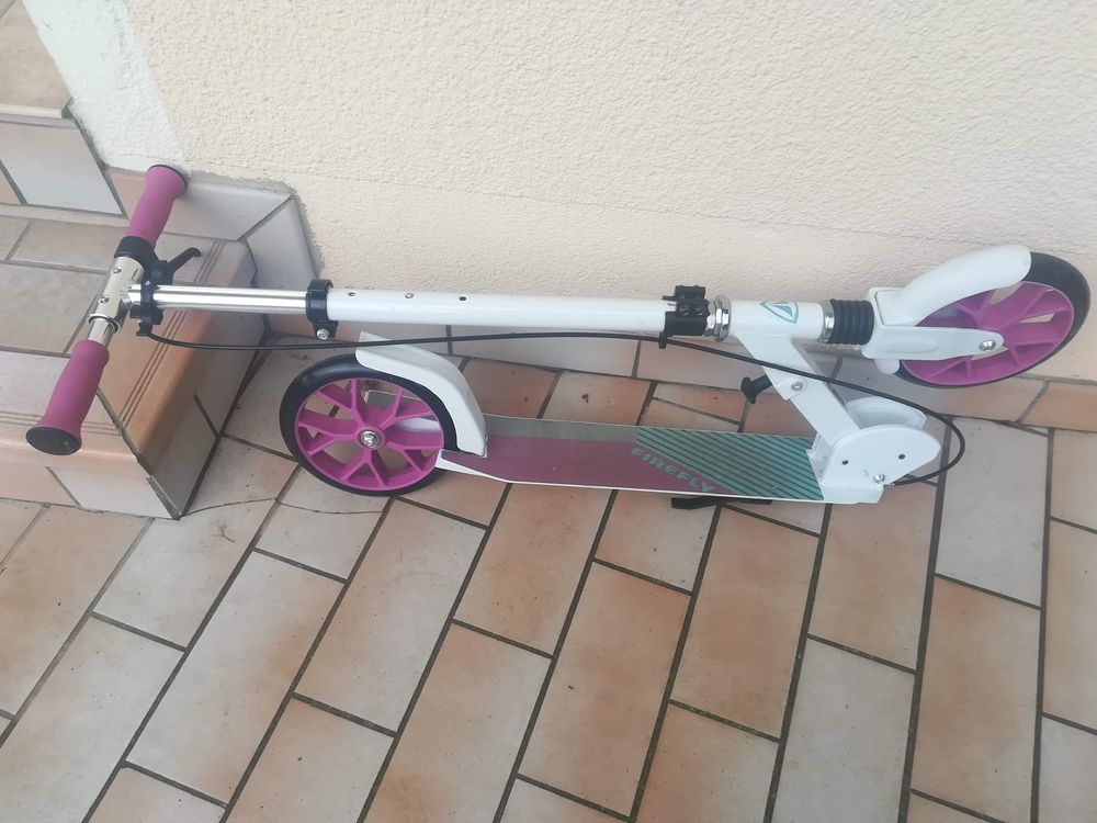 Trottinette fille 10 ans et plus. Firefly Sports