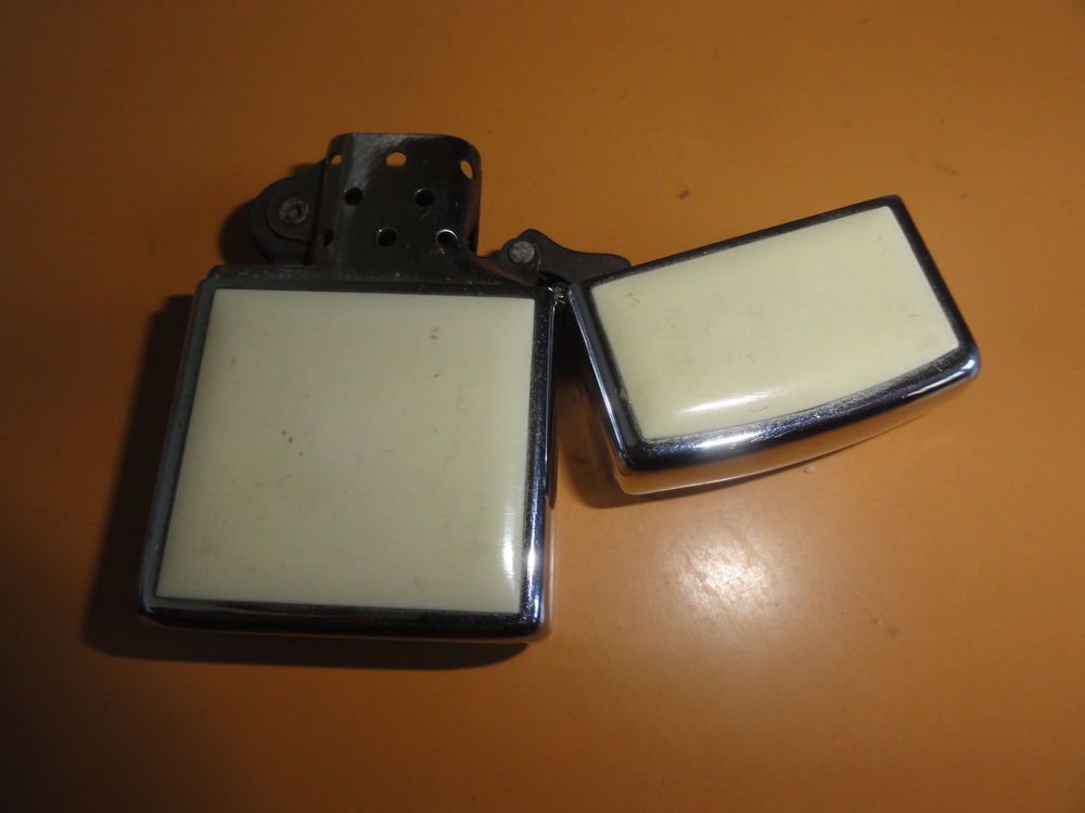 BRIQUET ZIPPO 