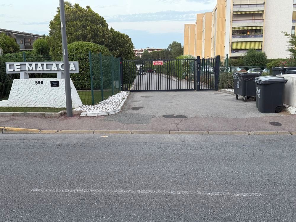 Vente Parking/Garage Garage Mandelieu-la-napoule
