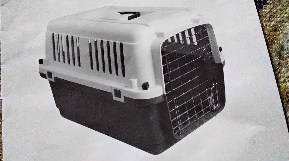    Cage de voyage marque Flamingo  modèle Nomad
