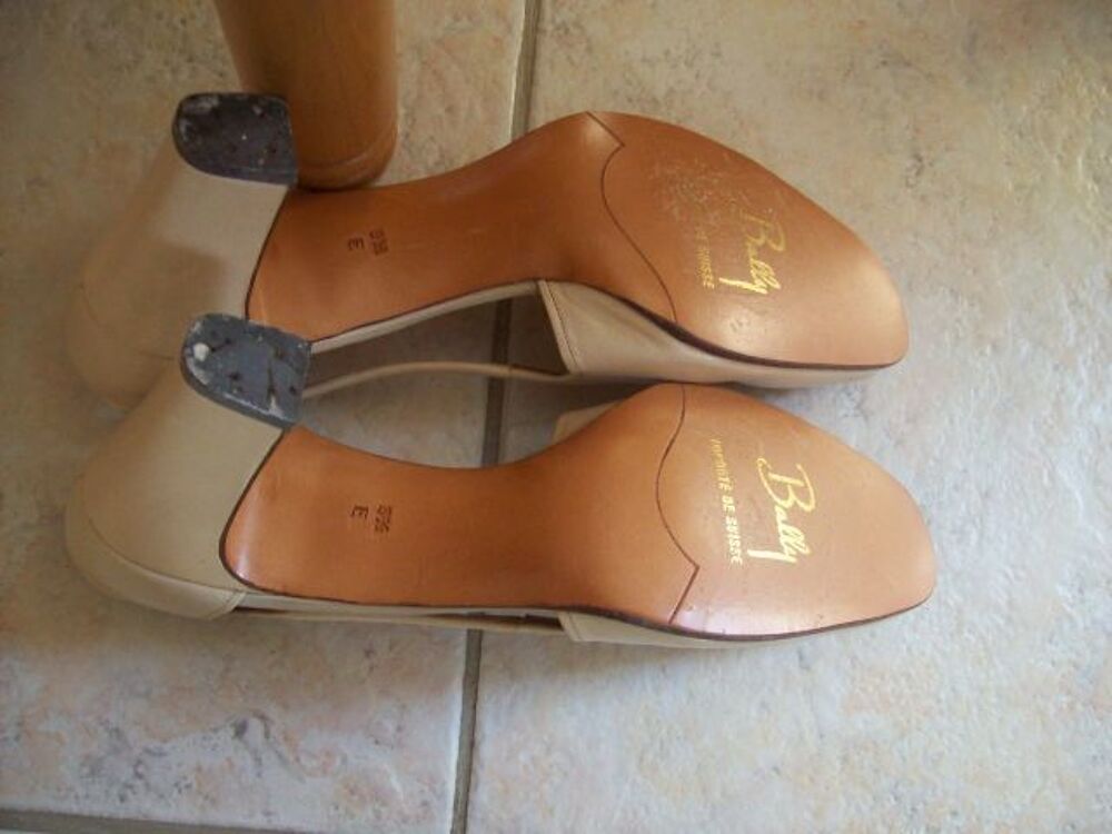 Escarpins de marque Bally Suisse tout cuir neuves 37 Chaussures