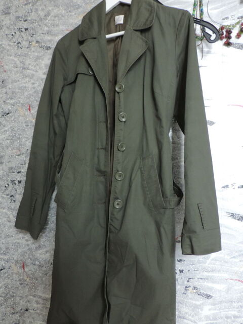 IMPERMEABLE TAILLLE 38 14 La Chapelle-Basse-Mer (44)