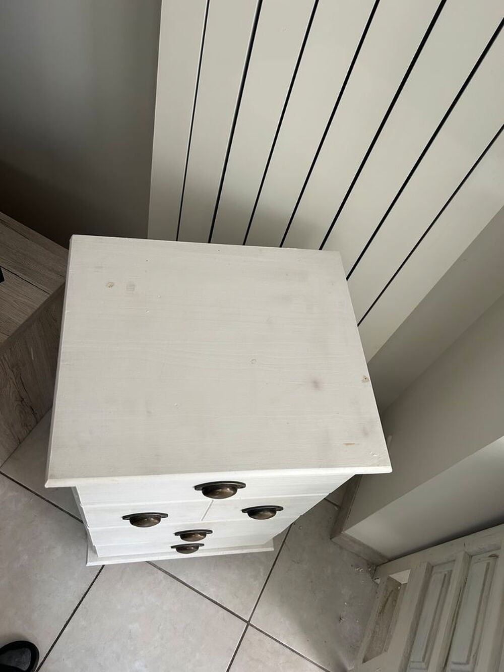 Petit meuble blanc, quatre tiroirs Meubles