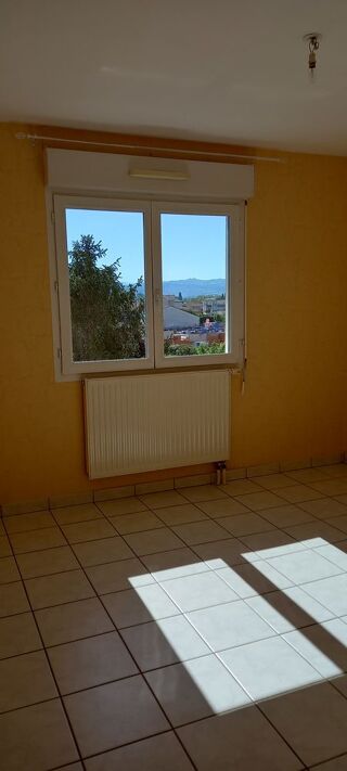 Appartement � louer 3 pi�ces 71 m�