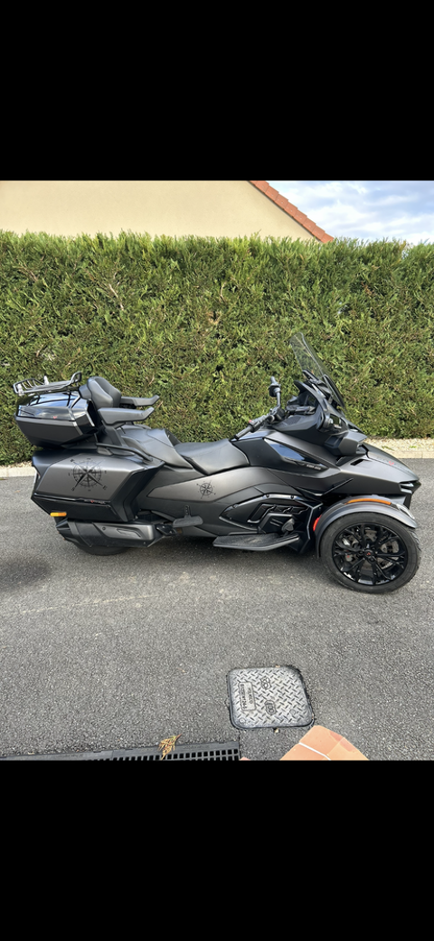 Moto CAN AM 2023 occasion Saulcet 03500