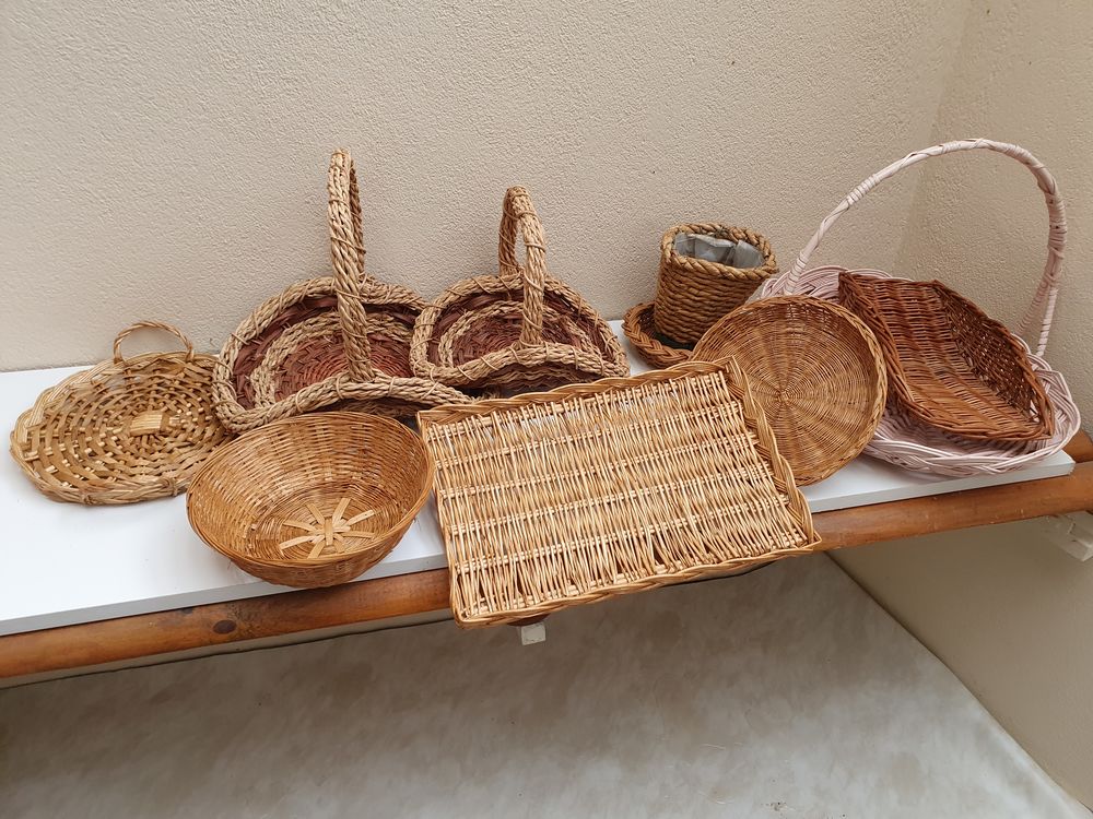 9 PANIERS en OSIER Décoration