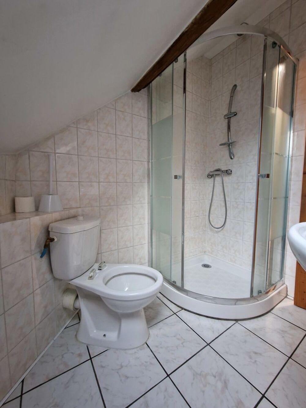 Location Appartement Appartement centre SAINT VALERIEN Saint-valérien