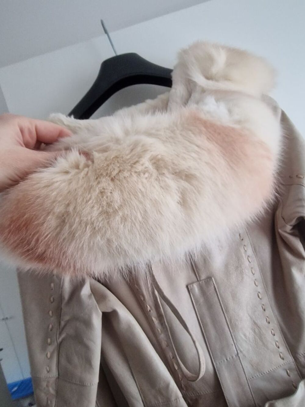 Manteau en fourrure Giorgio Vêtements