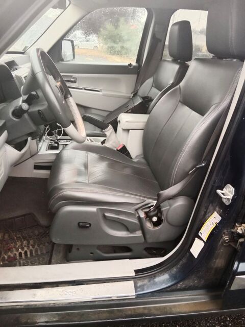 Jeep Cherokee 2.8 CRD Limited A 2010 occasion Iteuil 86240