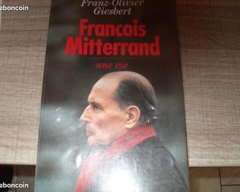 livre sur François Mitterrand 12 Beauquesne (80)