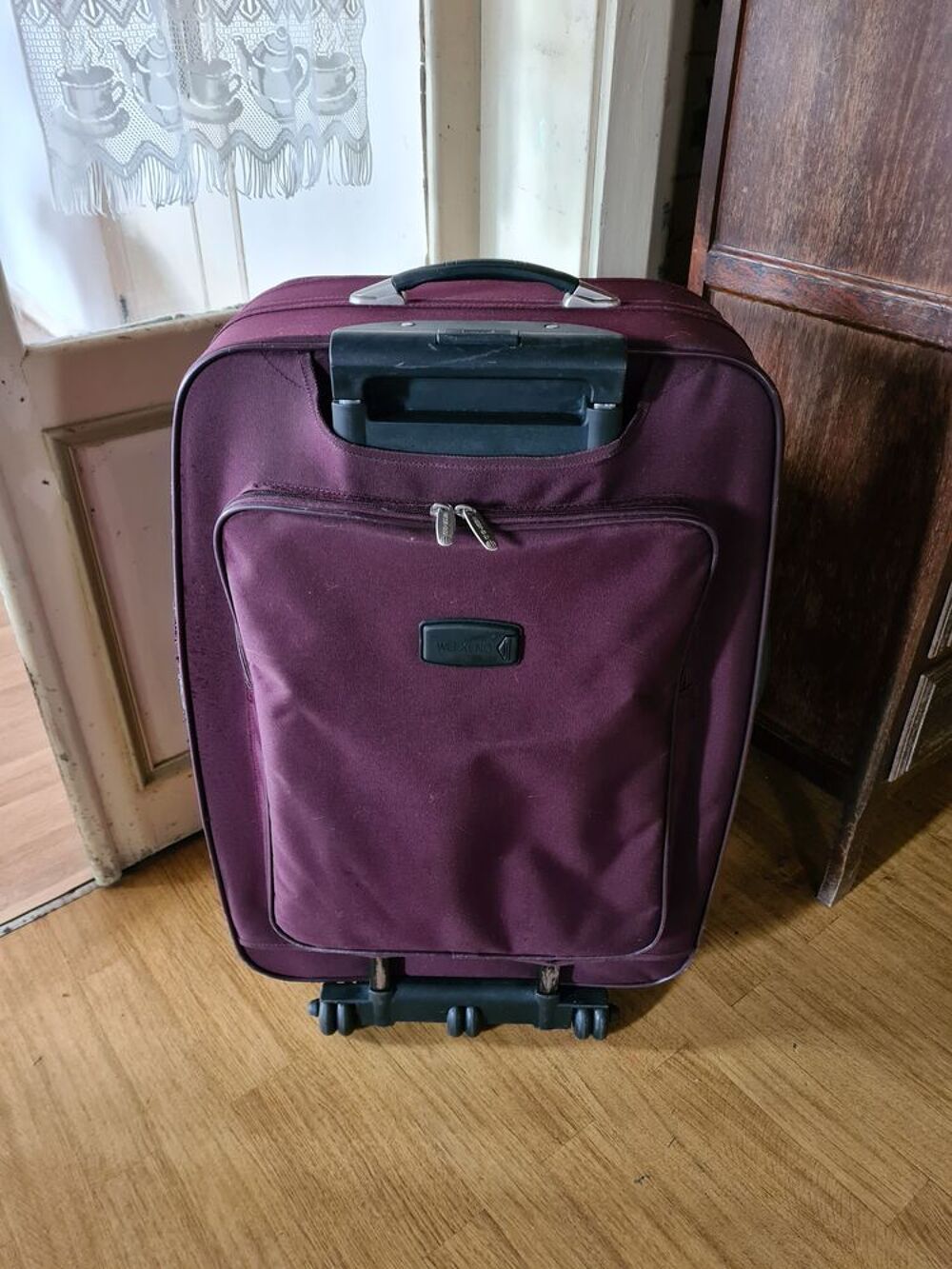 Valise De Voyage A Roulettes 100 % Mauve - Violette Maroquinerie