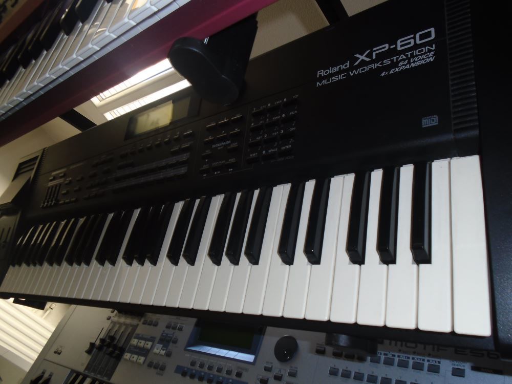 Synth&eacute; XP60 Roland Audio et hifi