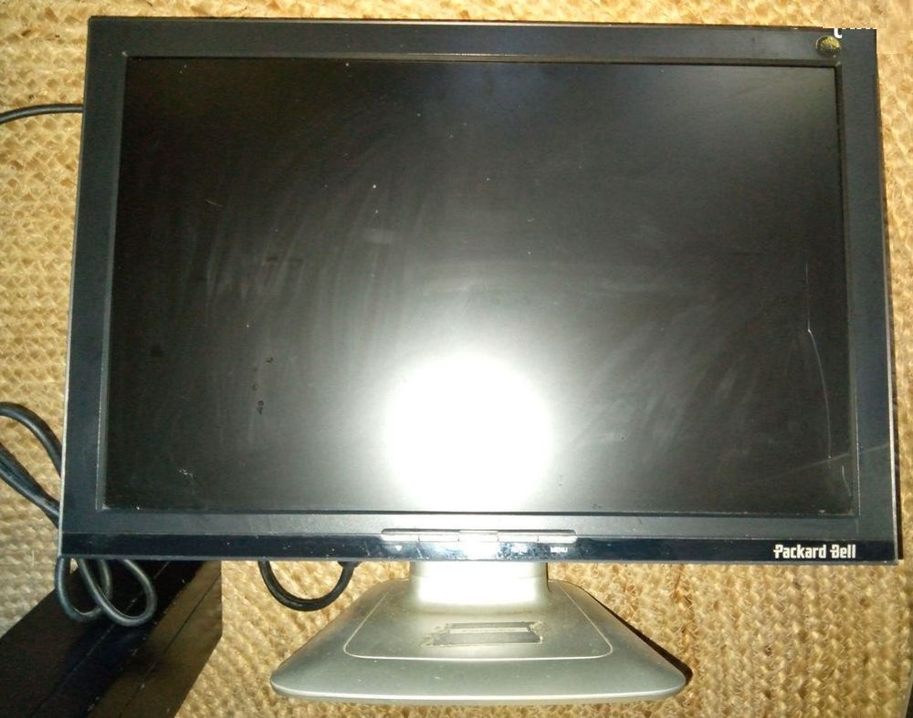 &eacute;cran Packard Bell 16/9 19 pouces Matériel informatique