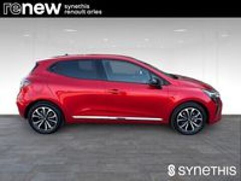 Clio V Clio E-Tech full hybrid 145 ch GSR2 Techno 2025 occasion 13200 Arles