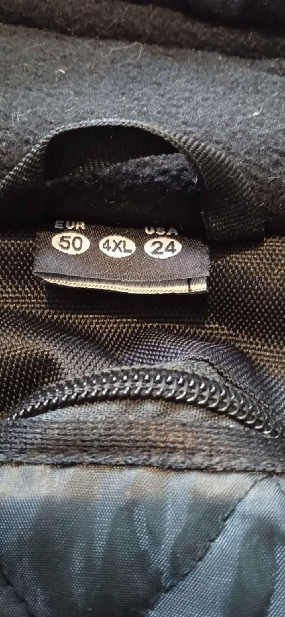 blouson moto renforc&eacute; neuf Vêtements