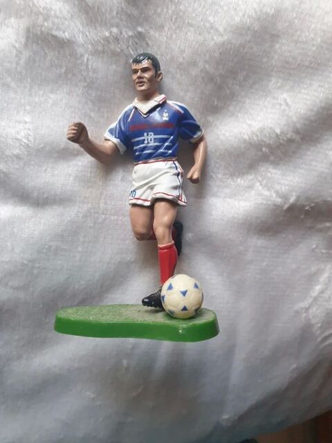 Zidane figurine vintage modele stralux Dourdan (91)