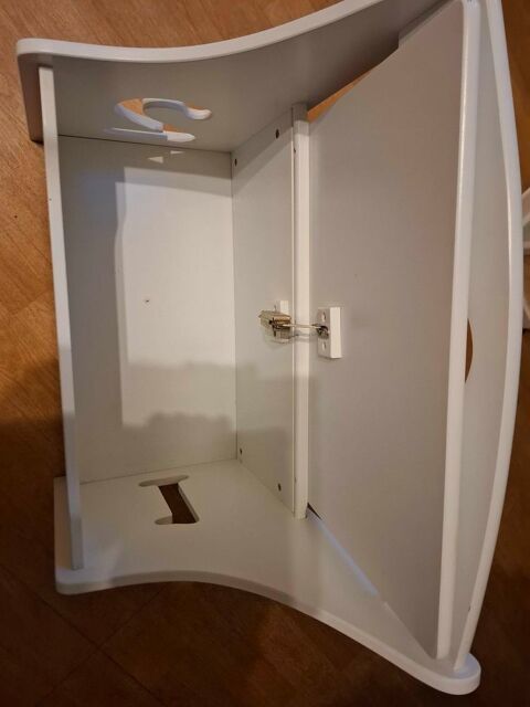 coffre/ banc �      jouets enfant 5 Laval (53)