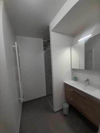  Appartement à louer 2 pièces 50 m²