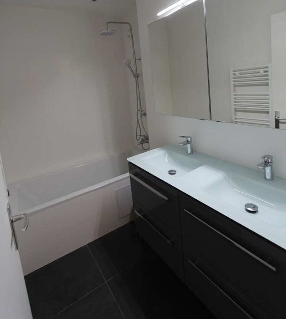 Location Appartement Convivial T3, appart chauffé à l'électricité Aix-en-provence