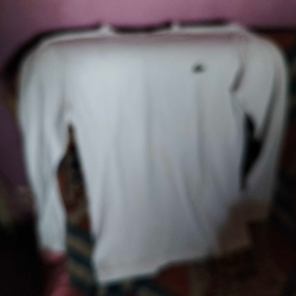 tea shirt manche longue Lacoste sport taille XS tr&egrave;s bon &eacute;tat Vêtements