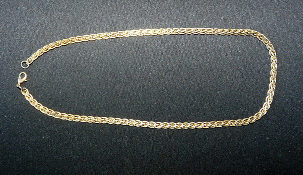 Collier Ras-de-Cou en M&eacute;tal Dor&eacute; &agrave; motifs travaill&eacute;s - 90's Bijoux et montres