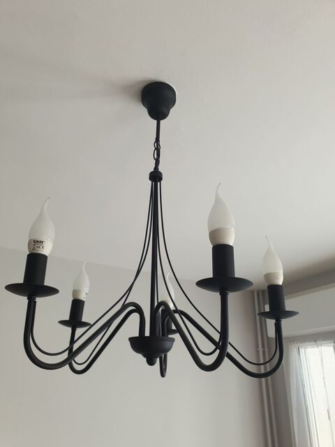 Lustre Saint-Just-Chaleyssin (38)