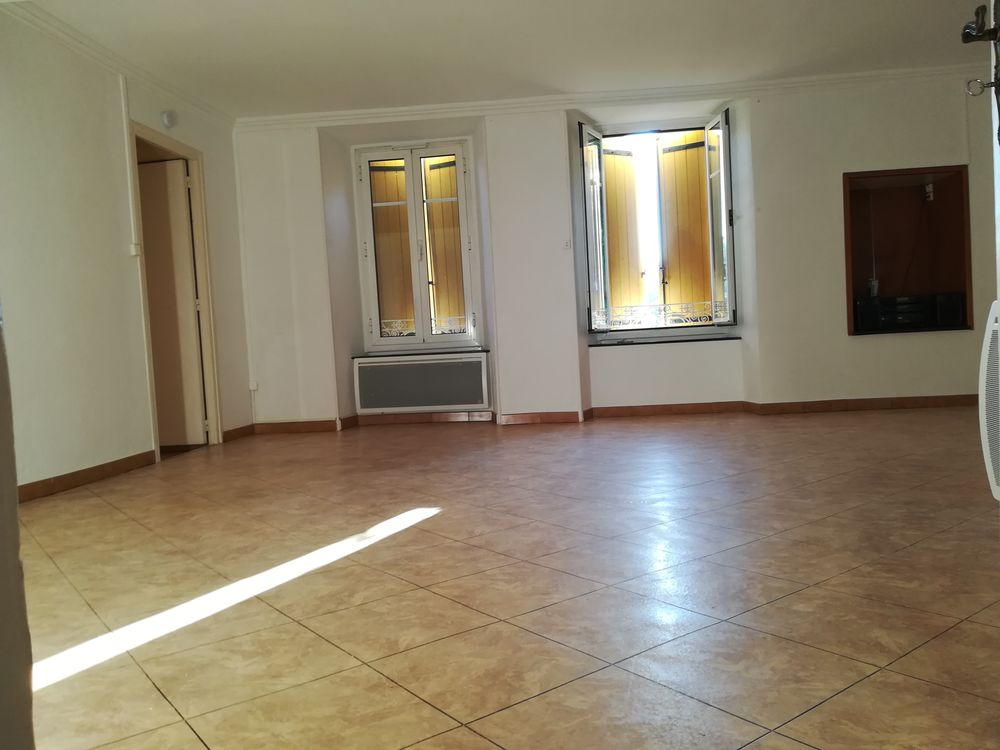 Location Appartement Appartement 2 chambres dans petite résidence. Chalabre