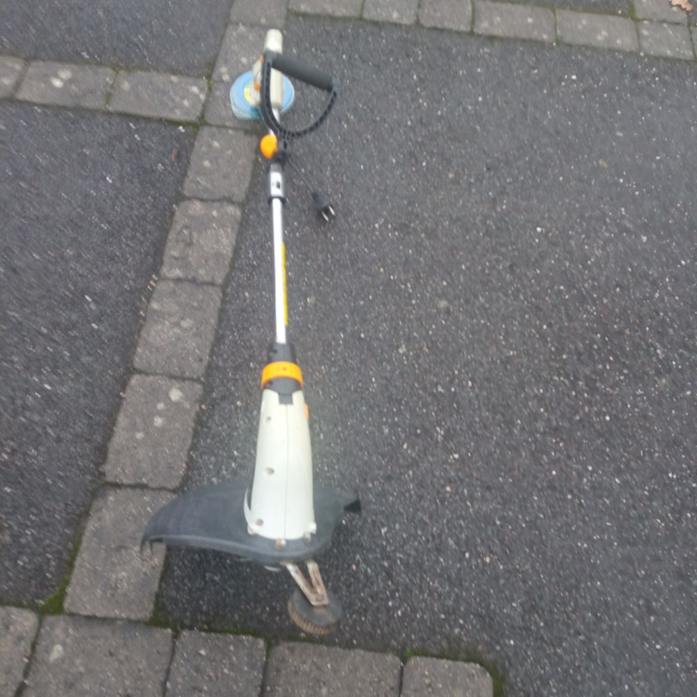 Coupe bordures Jardin
