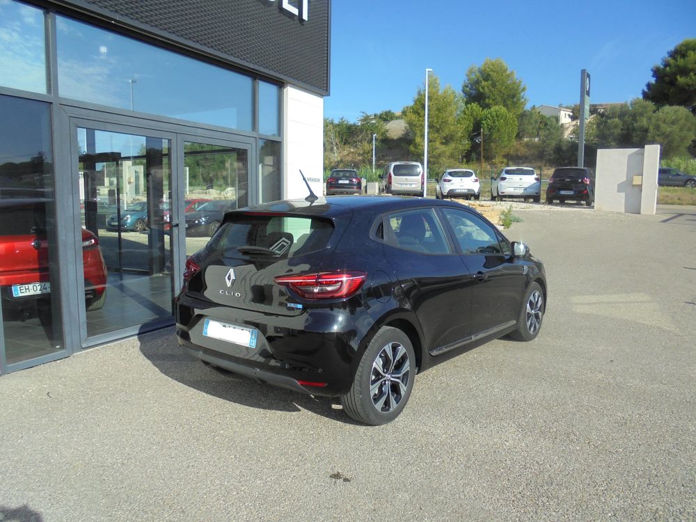 Clio V Clio E-Tech 140 - 21N Zen 2022 occasion 30127 Bellegarde