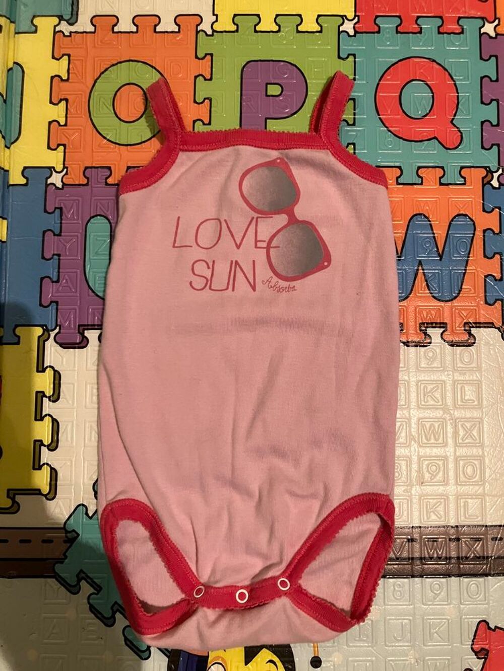 body &agrave; bretelle Absorba taille 18 mois Vêtements enfants
